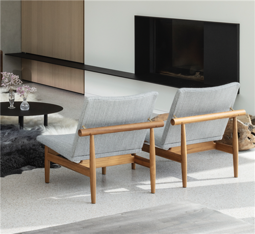 Japan chairs 