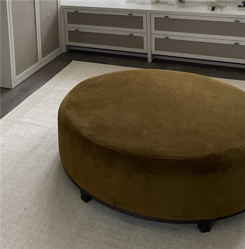 custom pouf vestiaire 